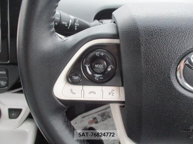 Toyota PRIUS 2017-05 281825-9