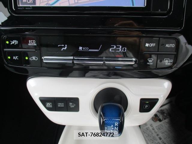Toyota PRIUS 2017-05 281825-5