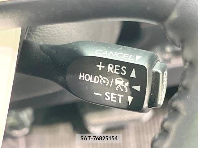 Toyota PRIUS 2018-10 217530-5