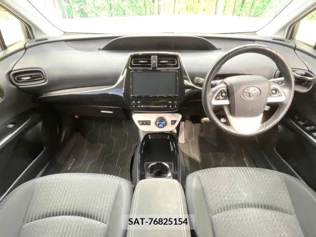 Toyota PRIUS 2018-10 217530-1