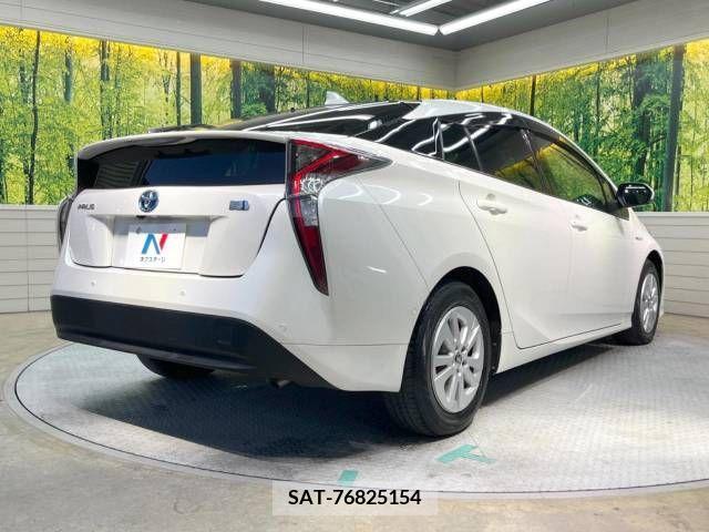 Toyota PRIUS 2018-10 217530-17