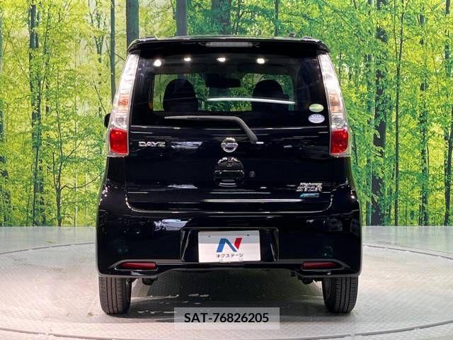 Nissan DAYZ 2015-02 323316-15