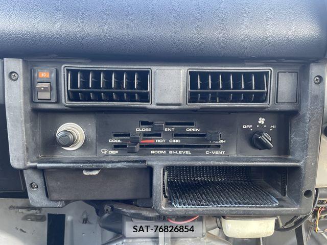 Suzuki JIMNY 1982-01 201262-11