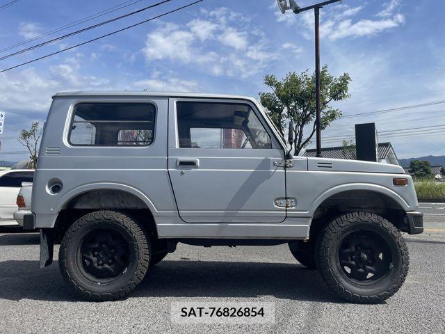 Suzuki JIMNY 1982-01 201262-17