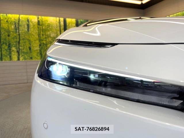 Toyota PRIUS 2023-04 332551-12