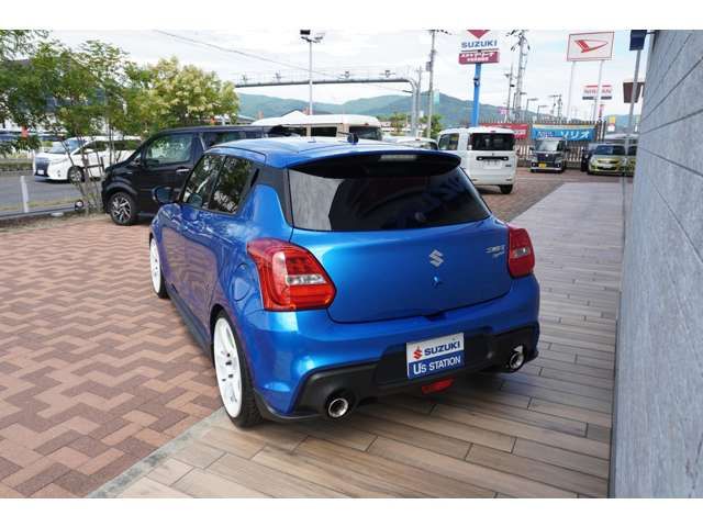 Suzuki SWIFT 2019-05 14382-2