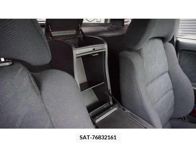 Toyota MR2 1999-08 364357-19