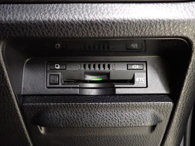 Toyota NOAH 2021-05 28233-13