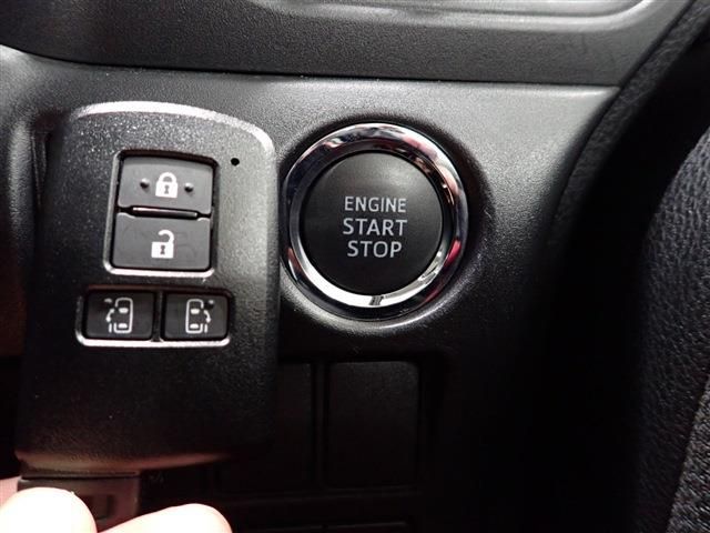 Toyota NOAH 2021-05 28233-9
