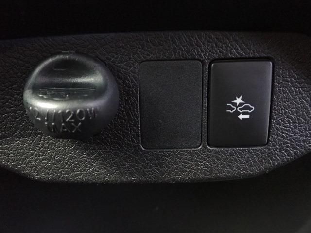 Toyota VITZ 2018-12 195076-17