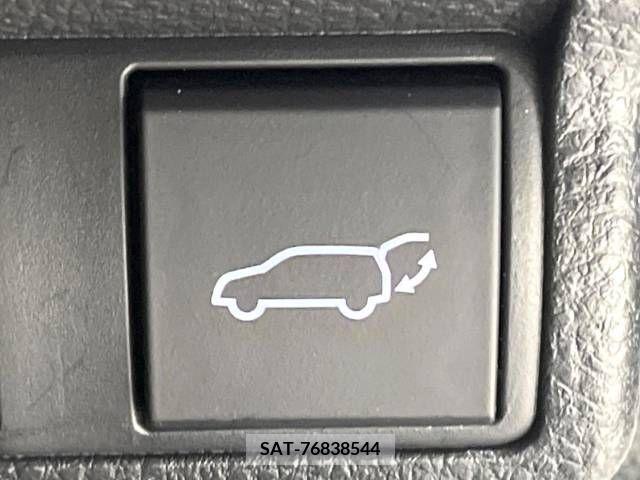 Toyota COROLLA CROSS 2021-11 217345-6