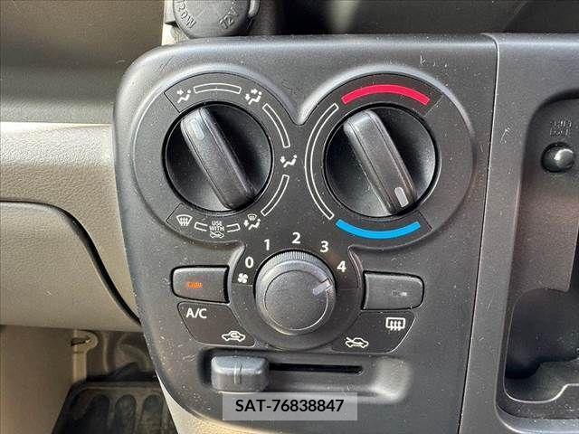 Suzuki EVERY 2018-04 375625-3