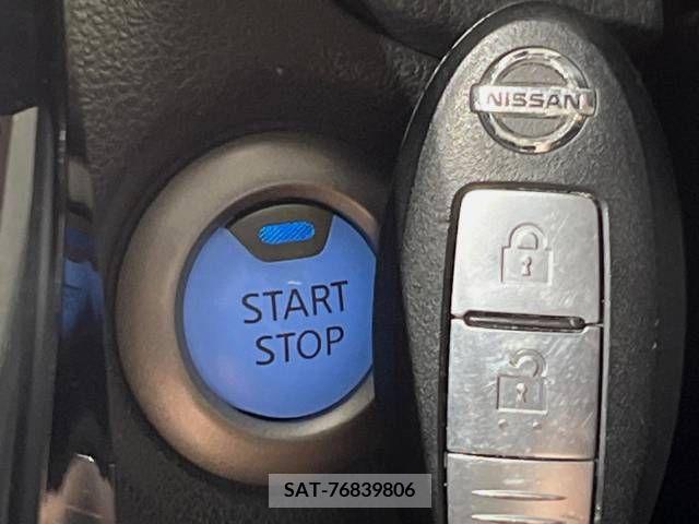 Nissan NOTE 2018-02 305413-7