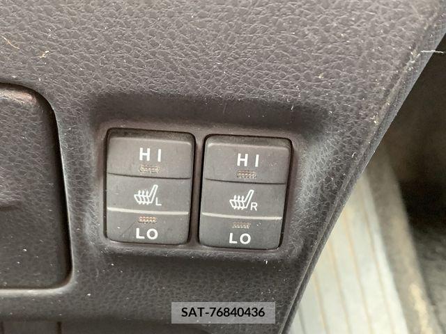 Toyota VOXY HYBRID 2014-09 322771-21