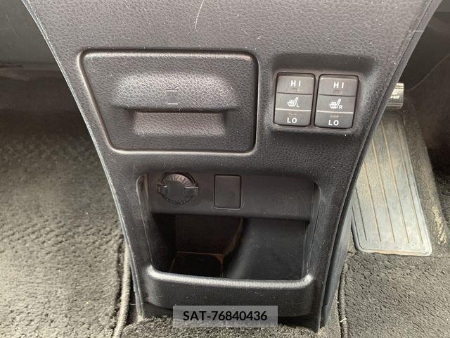 Toyota VOXY HYBRID 2014-09 322771-20