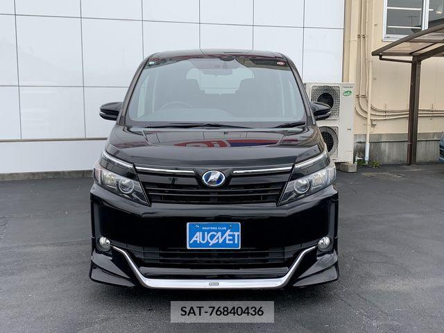 Toyota VOXY HYBRID 2014-09 322771-1