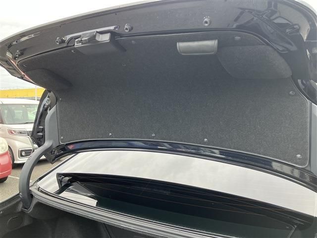 Lexus HS 2013-02 7276-11