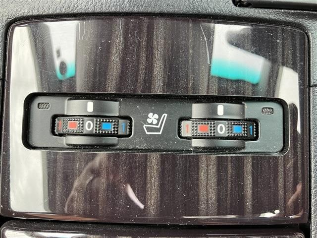 Lexus HS 2013-02 7276-26
