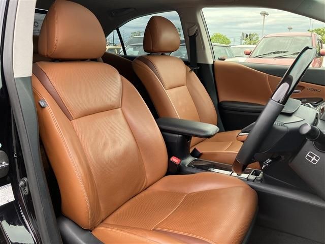 Lexus HS 2013-02 7276-6