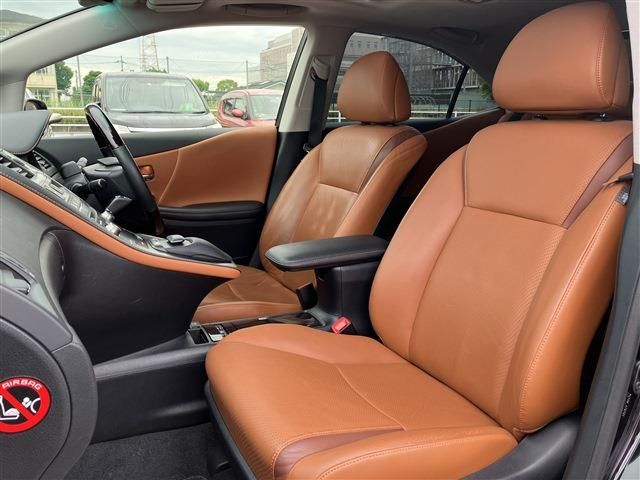 Lexus HS 2013-02 7276-8