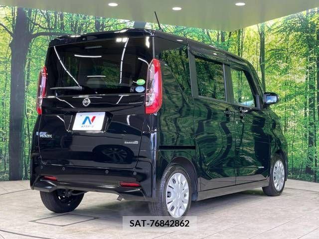 Nissan ROOX 2020-12 297956-13