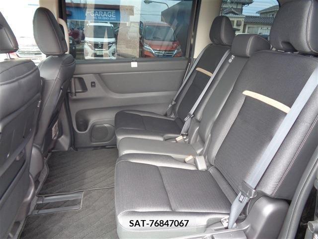 Nissan SERENA 2023-06 284318-9