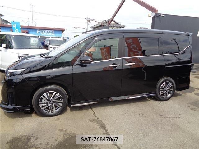 Nissan SERENA 2023-06 284318-3