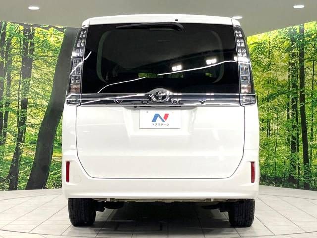 Toyota VOXY 2015-10 19123-16