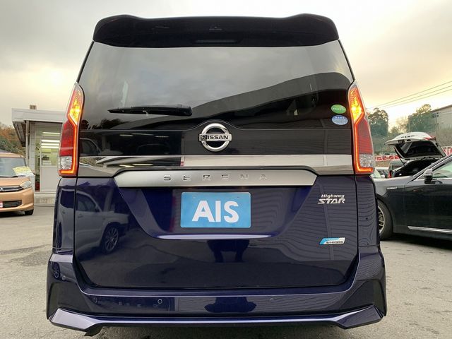 Nissan SERENA 2017-09 187409-6