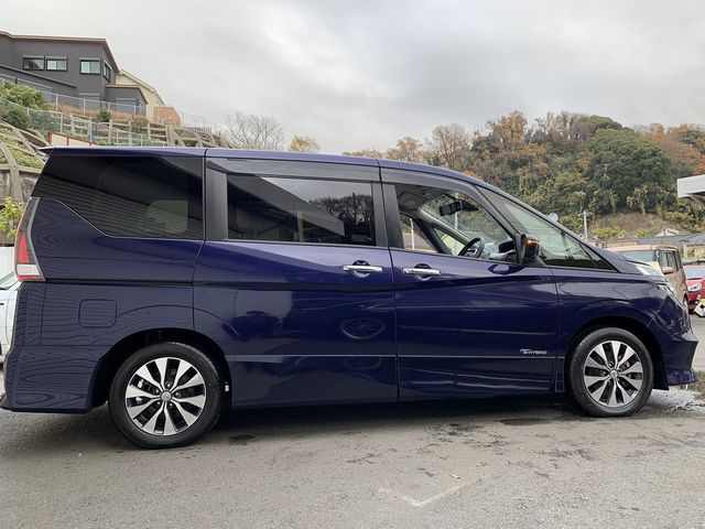 Nissan SERENA 2017-09 187409-5