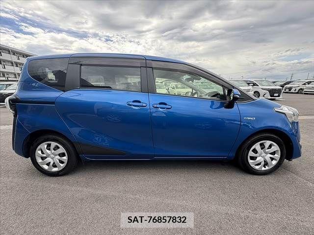 Toyota SIENTA 2016-01 398347-11