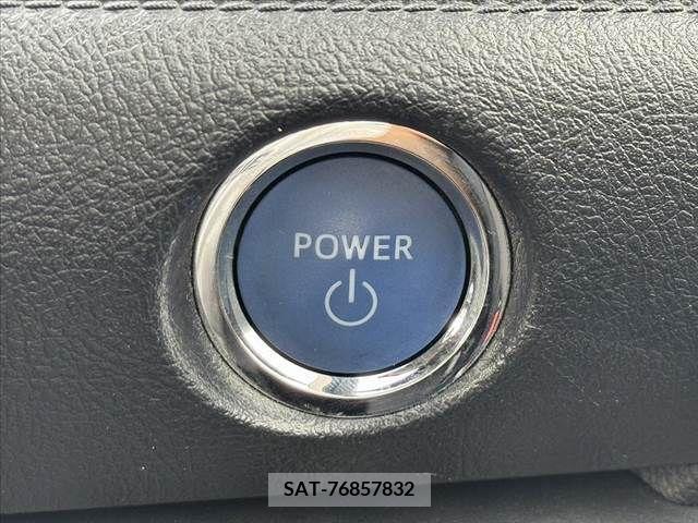 Toyota SIENTA 2016-01 398347-29