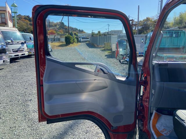 Mitsubishi CANTER 2004-01 192273-27