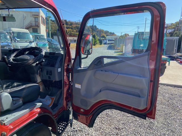 Mitsubishi CANTER 2004-01 192273-26