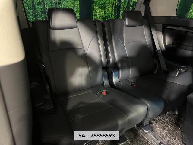 Toyota VELLFIRE 2018-12 335759-10