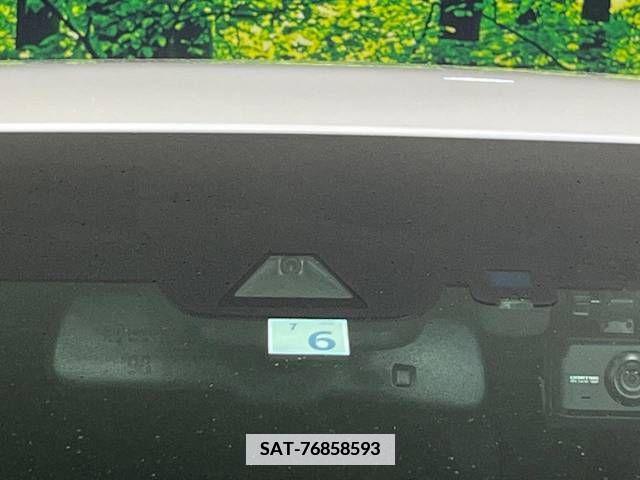 Toyota VELLFIRE 2018-12 335759-5