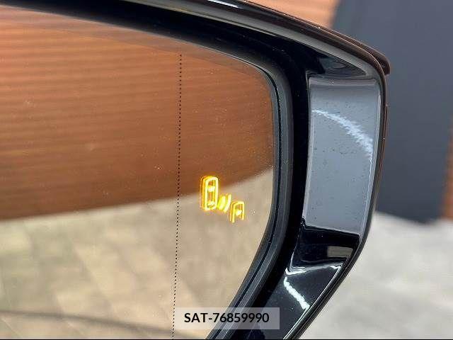 Lexus UX 2021-10 216912-15