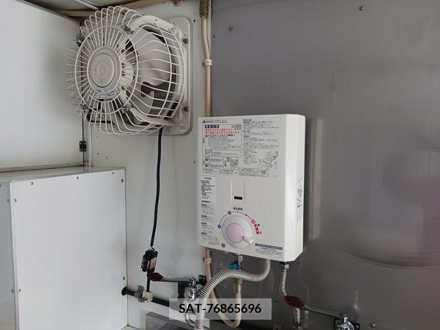 Mitsubishi CANTER 2013-09 302523-12