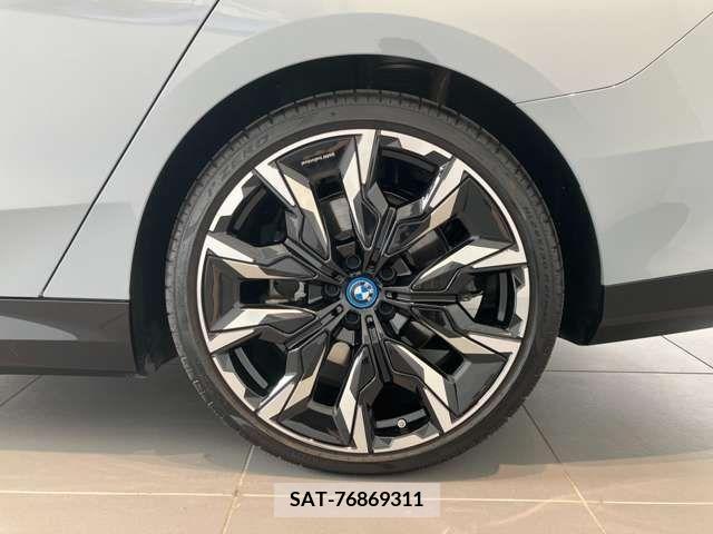 Bmw i5 2023-10 264986-6