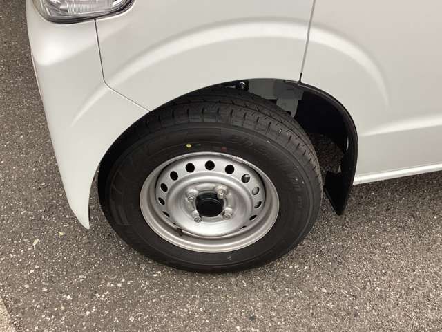 Mitsubishi MINICAB VAN 2022-12 3082-12