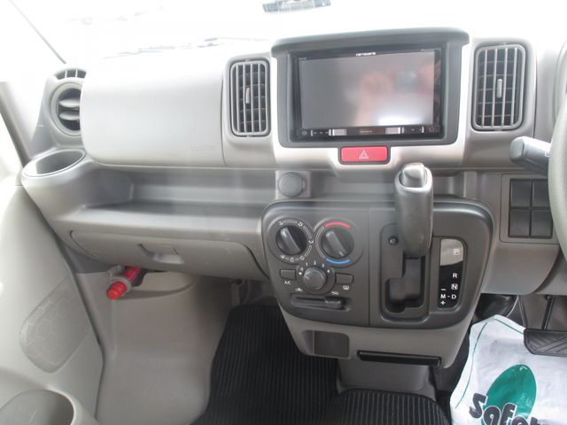 Nissan CLIPPER 2019-08 14175-21