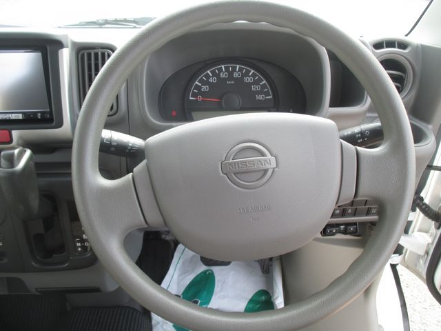 Nissan CLIPPER 2019-08 14175-18