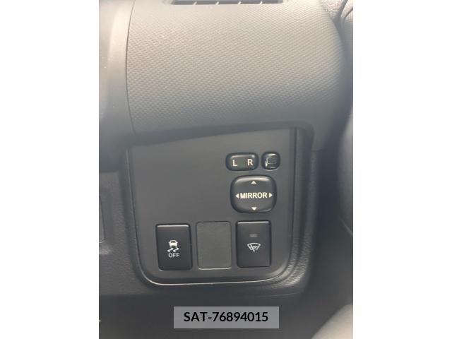 Toyota WISH 2010-02 395240-17