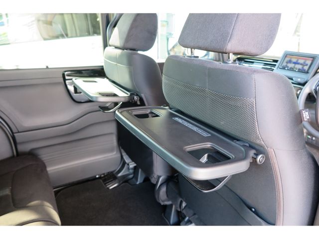 Honda N BOX CUSTOM 2021-01 14009-12