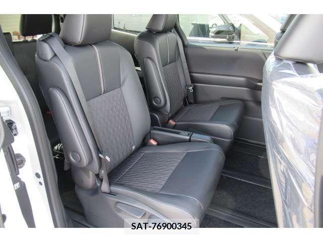 Toyota NOAH 2023-09 203526-15