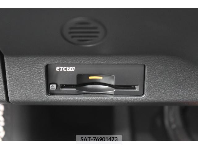 Nissan Ariya 2022-05 224845-8