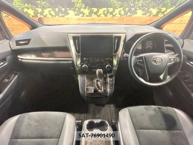 Toyota ALPHARD 2021-07 355504-1