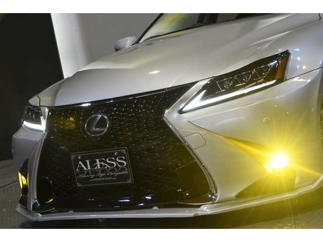 Lexus IS 2012-04 5051-5