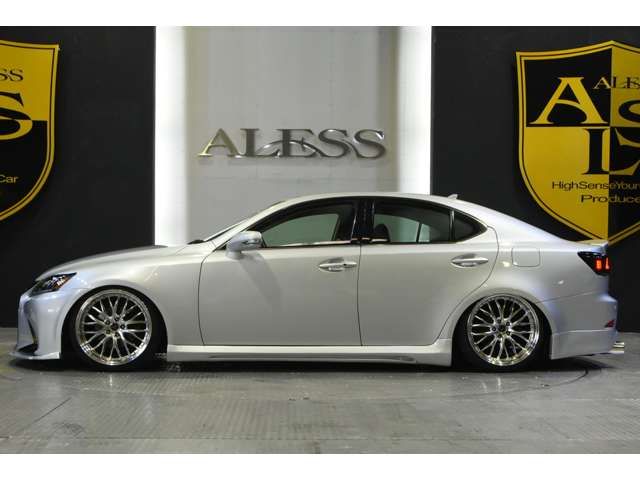 Lexus IS 2012-04 5051-4