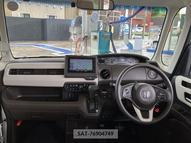 Honda N BOX 2022-06 346345-2
